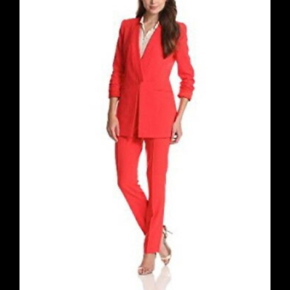 BCBG Maxazria Roslin Boyfriend Blazer
 ZBA4F604/D89 SZ XS
